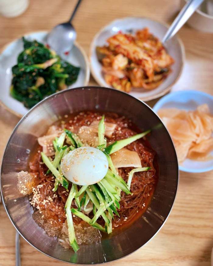 생방송투데이 경동시장 청량리 매운 냉면 맛집