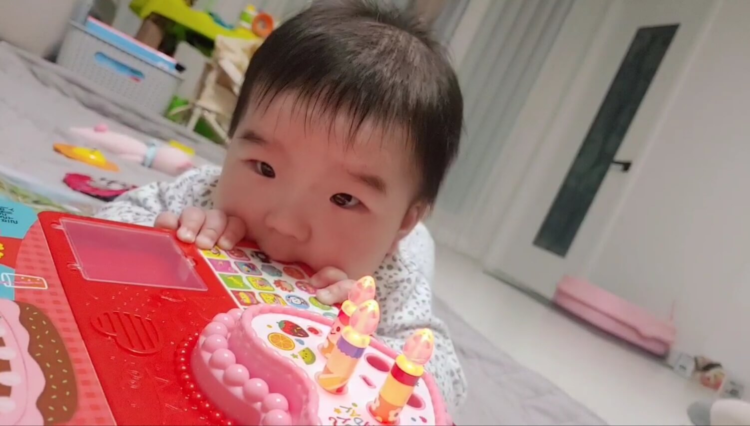 생일축하해 사운드북 슈민이 구강기