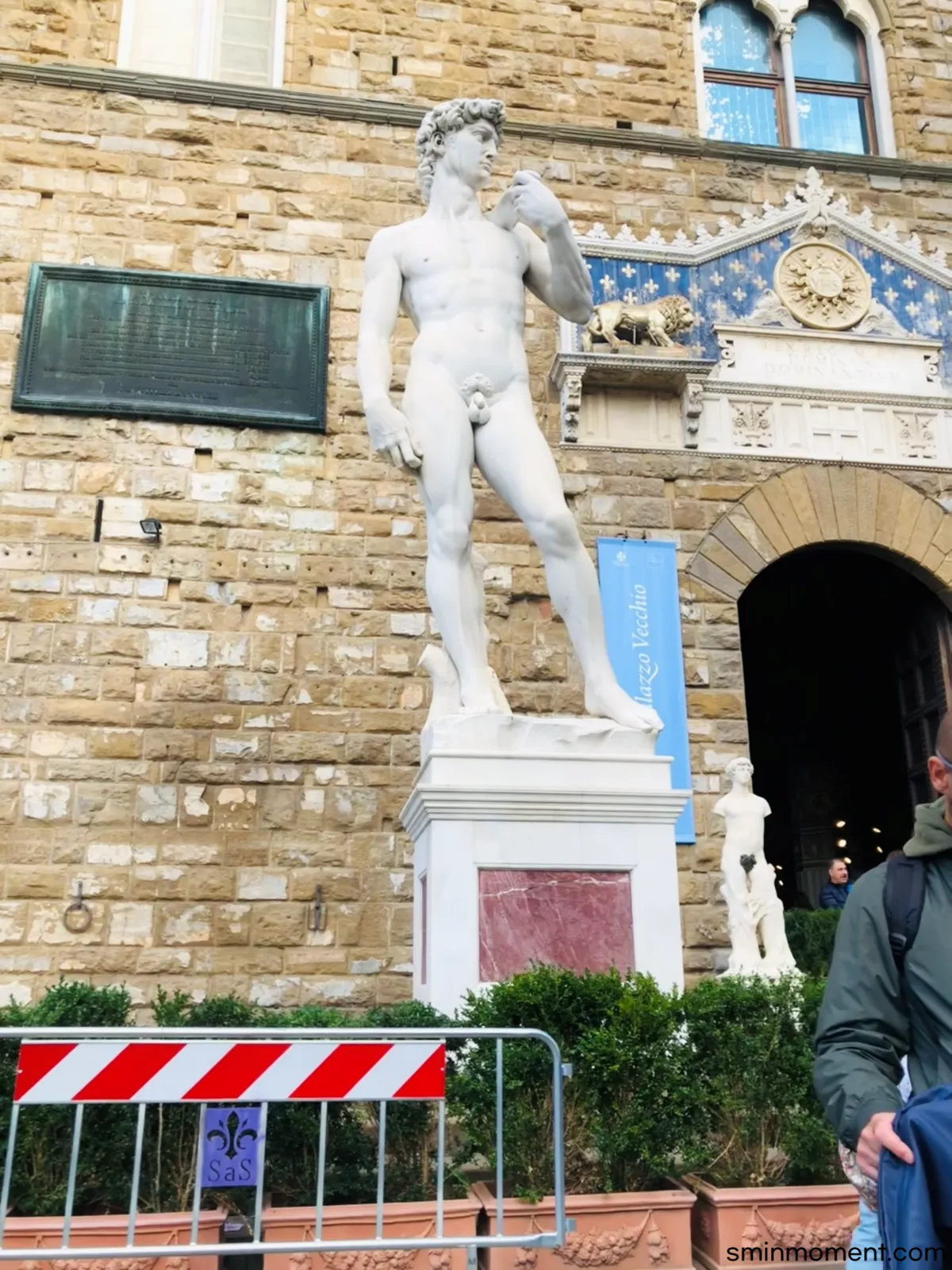 이탈리아-피렌체-우피치미술관-가는길-베키오궁앞-다비드상