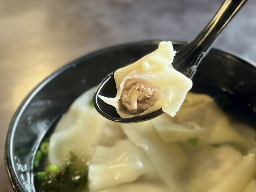 우전서책 간식 식당 우마훈툰 우마 완탕 추천 