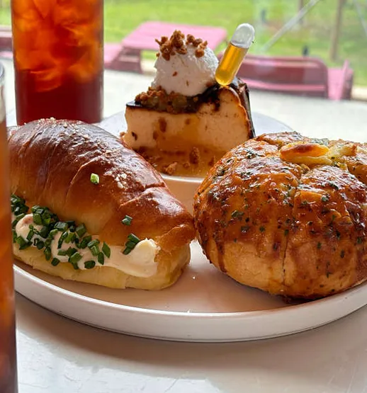 올오버 베이커리&amp;커피