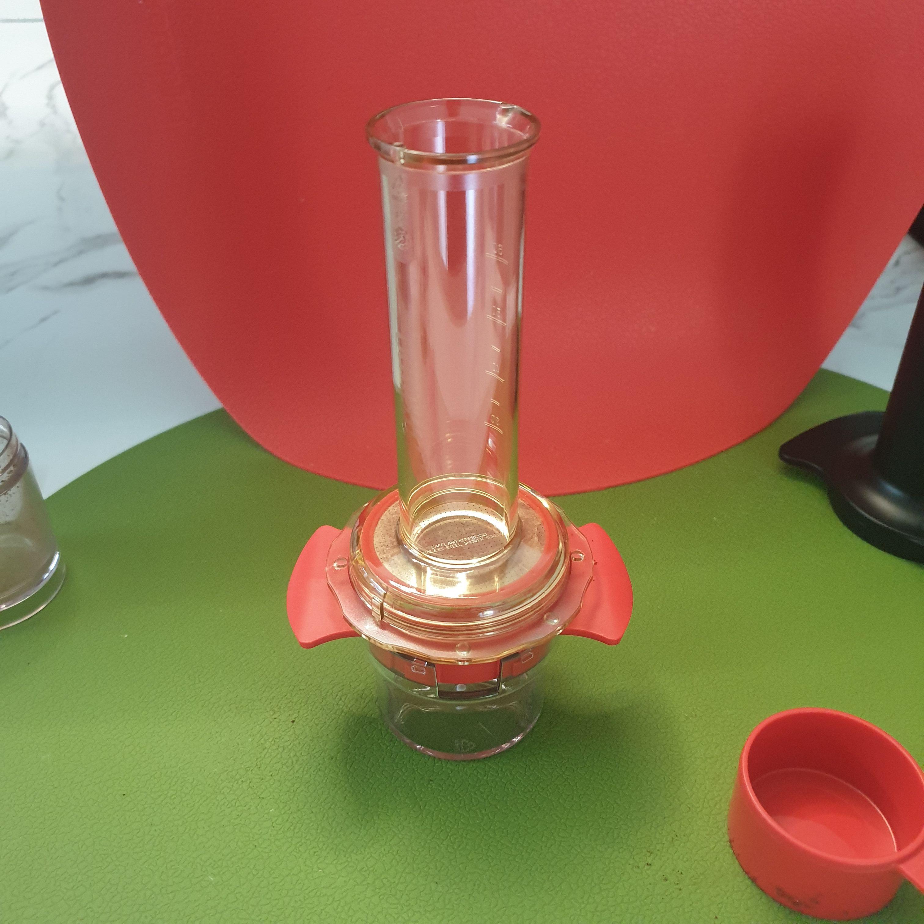 컴프레소로 아이스 아메리카노 만들기_컴프레소 체결 1단계