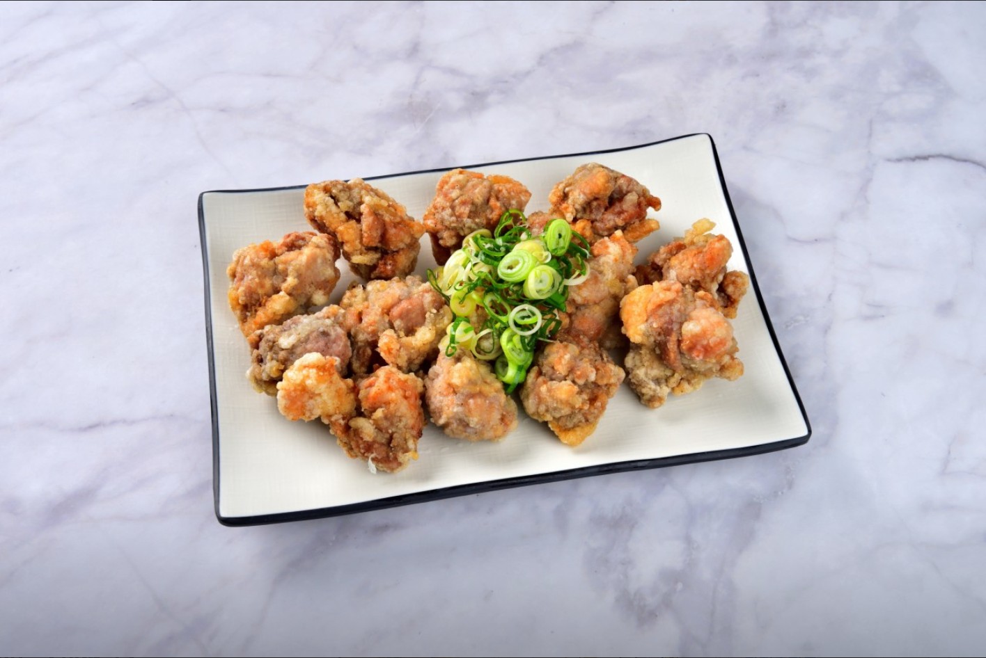 자가 제면과 독창적 메뉴로 유명한 신촌 소바연구소 리뷰