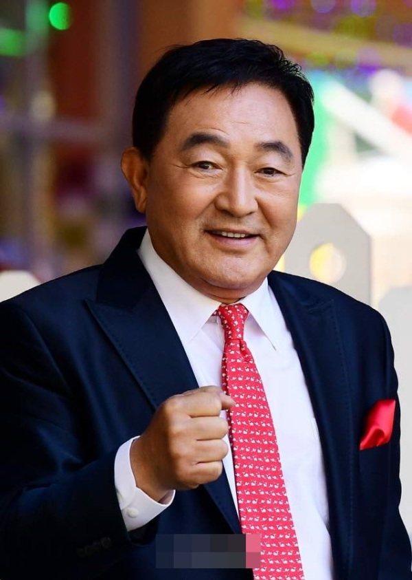 배우 임채무