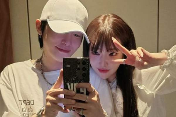 과즙세연&hearts;BJ 케이 8개월째 열애 중! 방시혁 루머 종식시킨 중대발표 키스 퍼포먼스