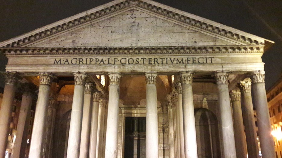 로마 관광지 판테온 외부모습