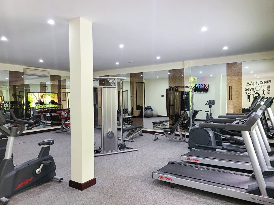 호이안 멀베리 컬렉션 실크빌리지 리조트 부대시설, 야외 수영장