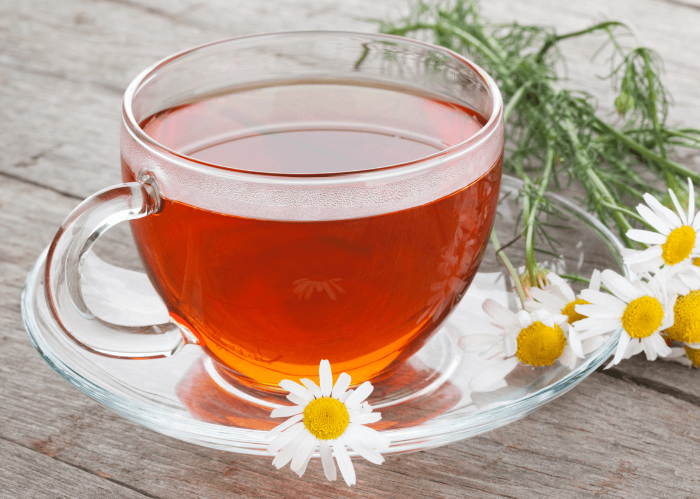 카모마일 차 (Chamomile Tea)