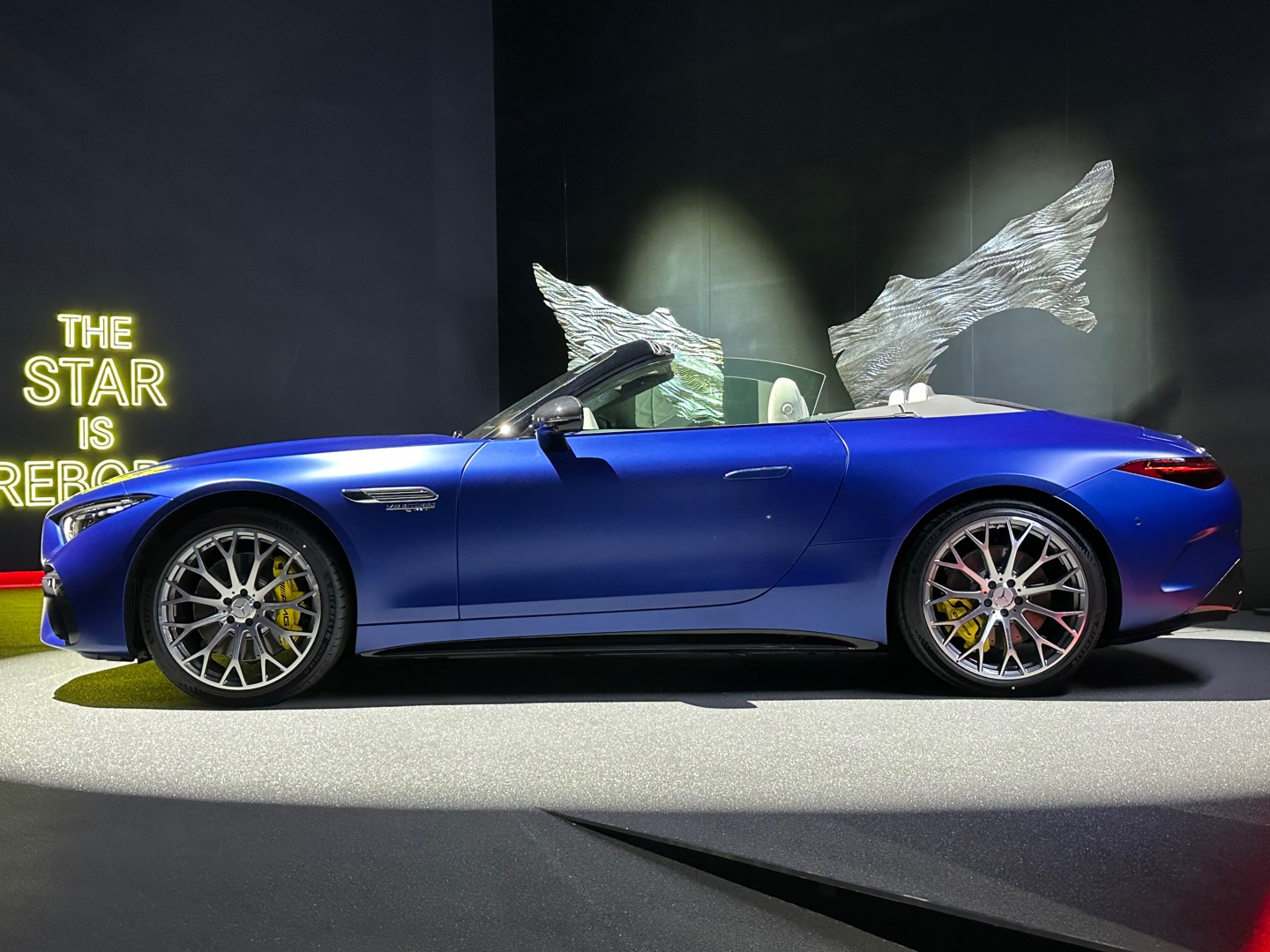 메르세데스-벤츠 &#39;더 뉴 메르세데스-AMG SL 63 4MATIC+&#39;