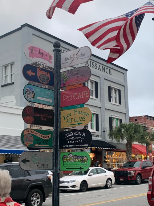 Mount Dora Village corner