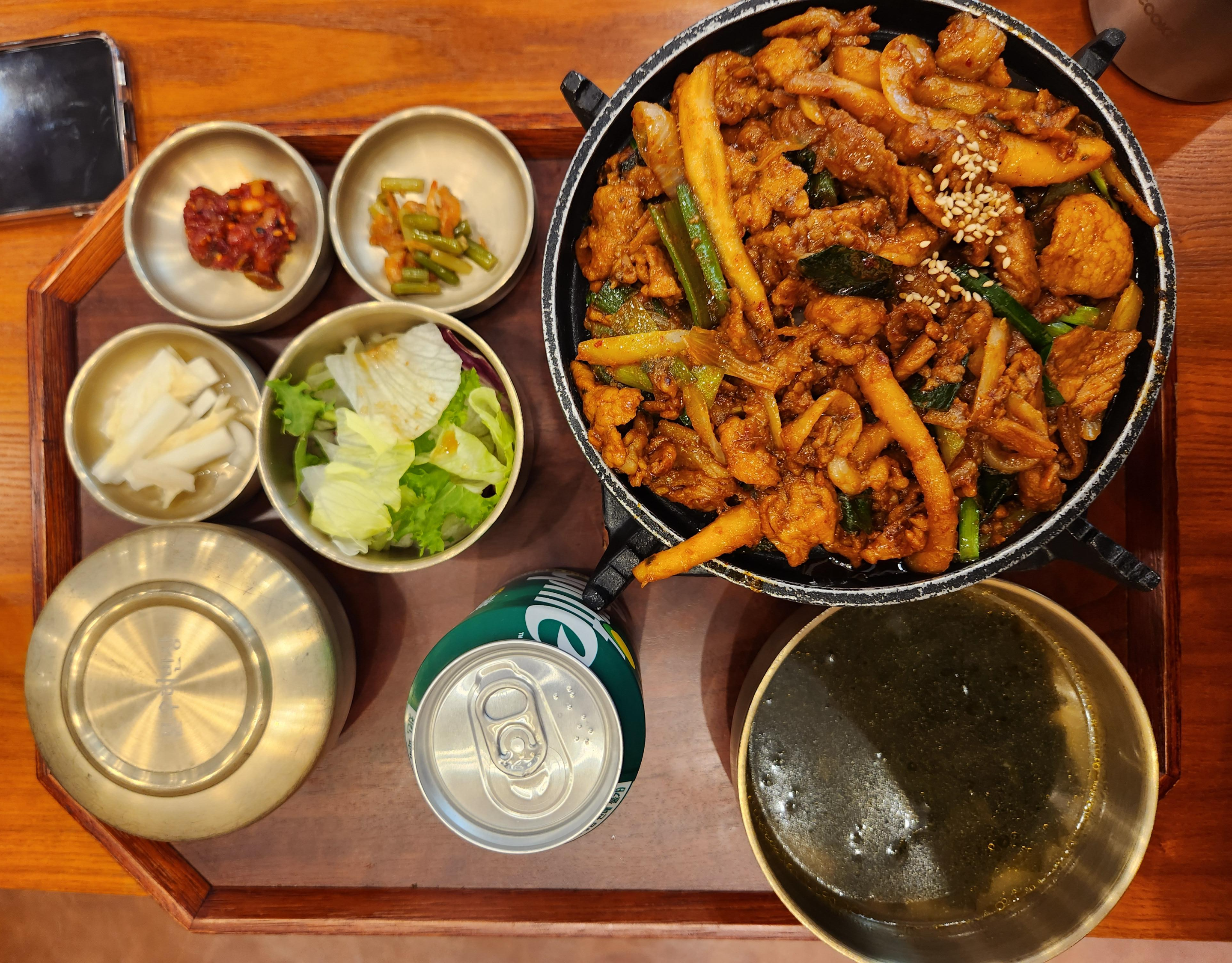 본우리반상 내돈내산 더덕제육불고기 화로반상