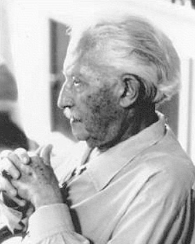 심리학자 에릭 에릭슨의 사진