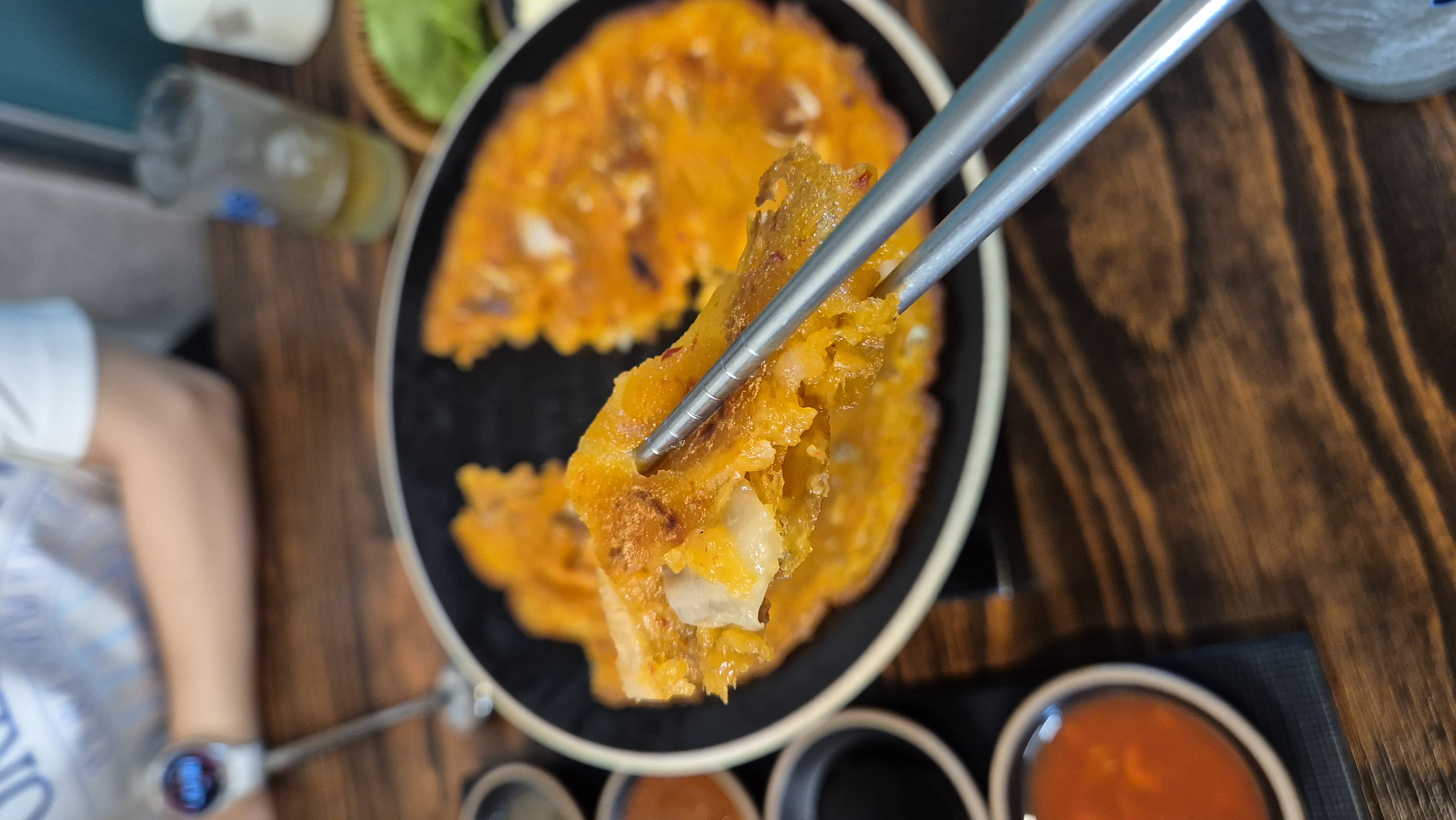 숯꾸족 김치전