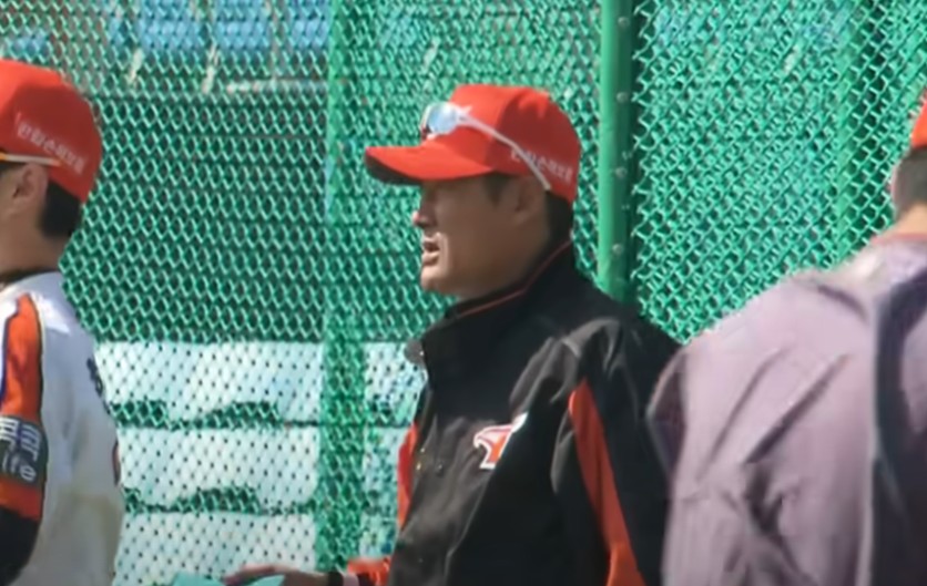 이종범 최강야구 감독직 수락