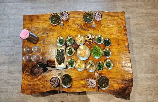 산모롱이 황토민박