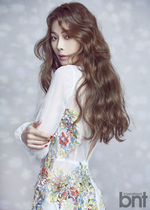 윤소이 나이 프로필 본명 키 결혼 남편 인스타 과거 근황 조성윤