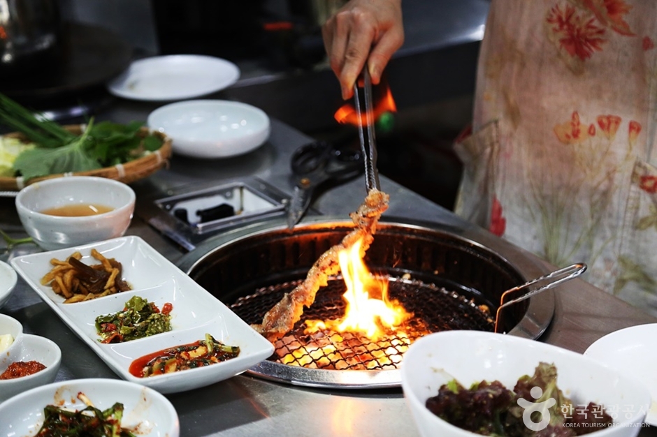 부산 여행 - 13 카페&amp;#44; 맛집&amp;#44; 힐링&amp;#44; 당일치기&amp;#44; 아이와 가볼만한곳&amp;#44; 추억&amp;#44; 당일치기&amp;#44; 가족&amp;#44; 혼자 여행 부산 가볼만한곳&amp;#44; 부산 지도 먹자골목&amp;#44; 부산광역시