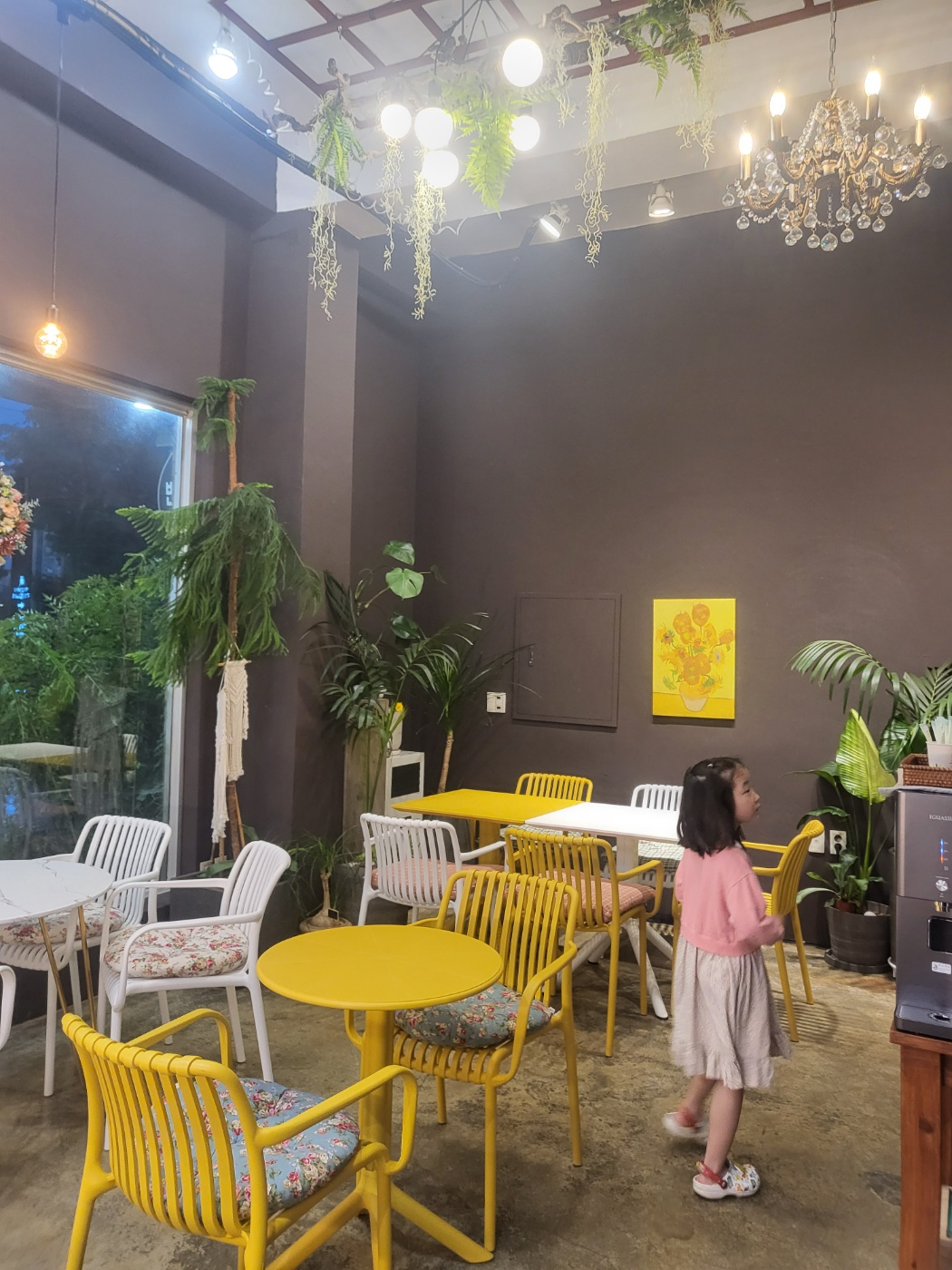 청주 죽림동 카페 (빈센트마퀴스)