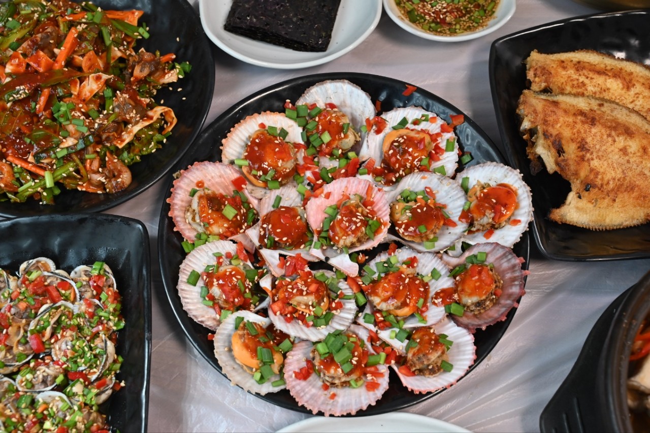 지세포진성 꽃동산 맛집