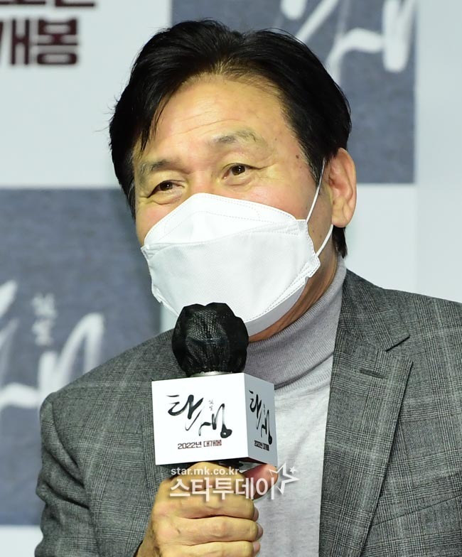 안성기 나이 부인 혈액암 투병 아들 프로필 별세