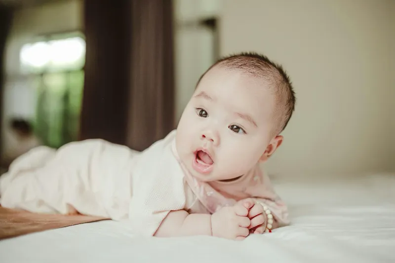 아기 목 가누기&amp;#44;신생아 목가누는 시기&amp;#44;터미타임&amp;#44;터미타임 시작 시기&amp;#44;아기 발달단계&amp;#44;목 가누기 시기&amp;#44;목 못가누는 아기&amp;#44;아기 머리 가누기&amp;#44;생후 2개월 아기&amp;#44;터미타임 효과&amp;#44;아기 거울 놀이&amp;#44;아기 운동발달&amp;#44;아기 목 근육&amp;#44;아기 자세&amp;#44;신생아 발달 체크리스트&amp;#44;육아팁&amp;#44;초보맘 정보&amp;#44;기저귀 갈기 루틴&amp;#44;아기 수면루틴&amp;#44;놀이처럼 육아하기&amp;#44;터미타임 놀이법&amp;#44;터미타임 매트&amp;#44;아기 엎드리기