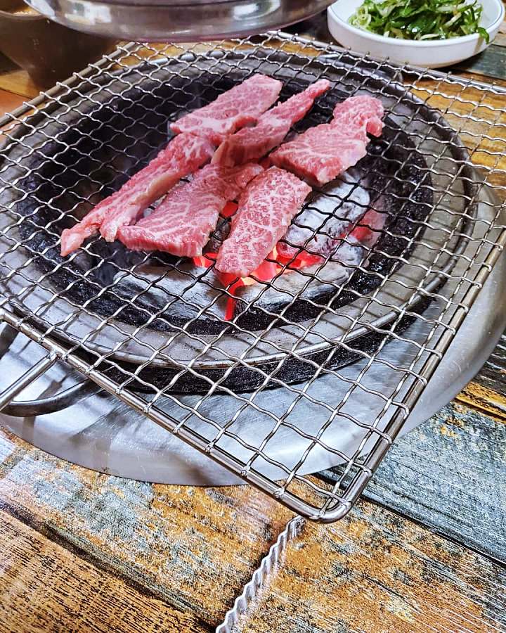 백반기행 조성모 편 갈비살 숯불 갈빗살 구이 3대째 노포 집된장찌개 경주 맛집 소개