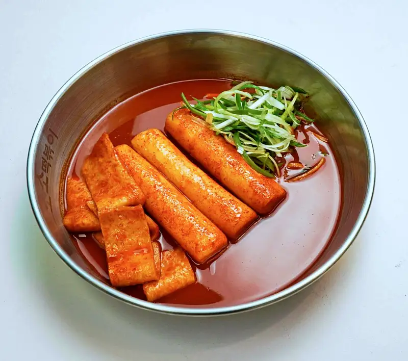 돈 잘버는 젊은사장 부드러운 매콤함 로제떡볶이, 가래쌀떡볶이 맛있는 떡볶이집 신당동 떡볶이 맛집 서장훈 주우재 추천 소개