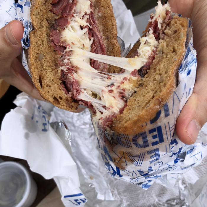 렌위치-LENWICH-파스트라미-샌드위치