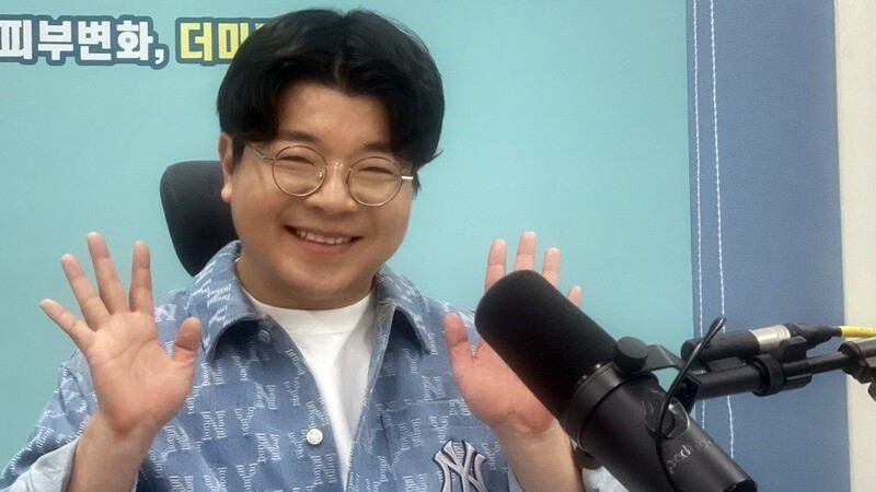 최욱의 매불쇼! 그의 프로필과 성공 비결 & 화제의 노영희 러브라인부터 이재명 출연까지