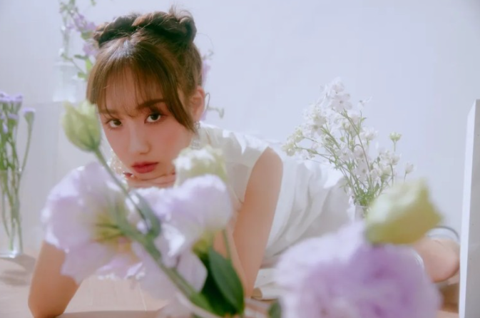 피프티 피프티 새나 이미지입니다.