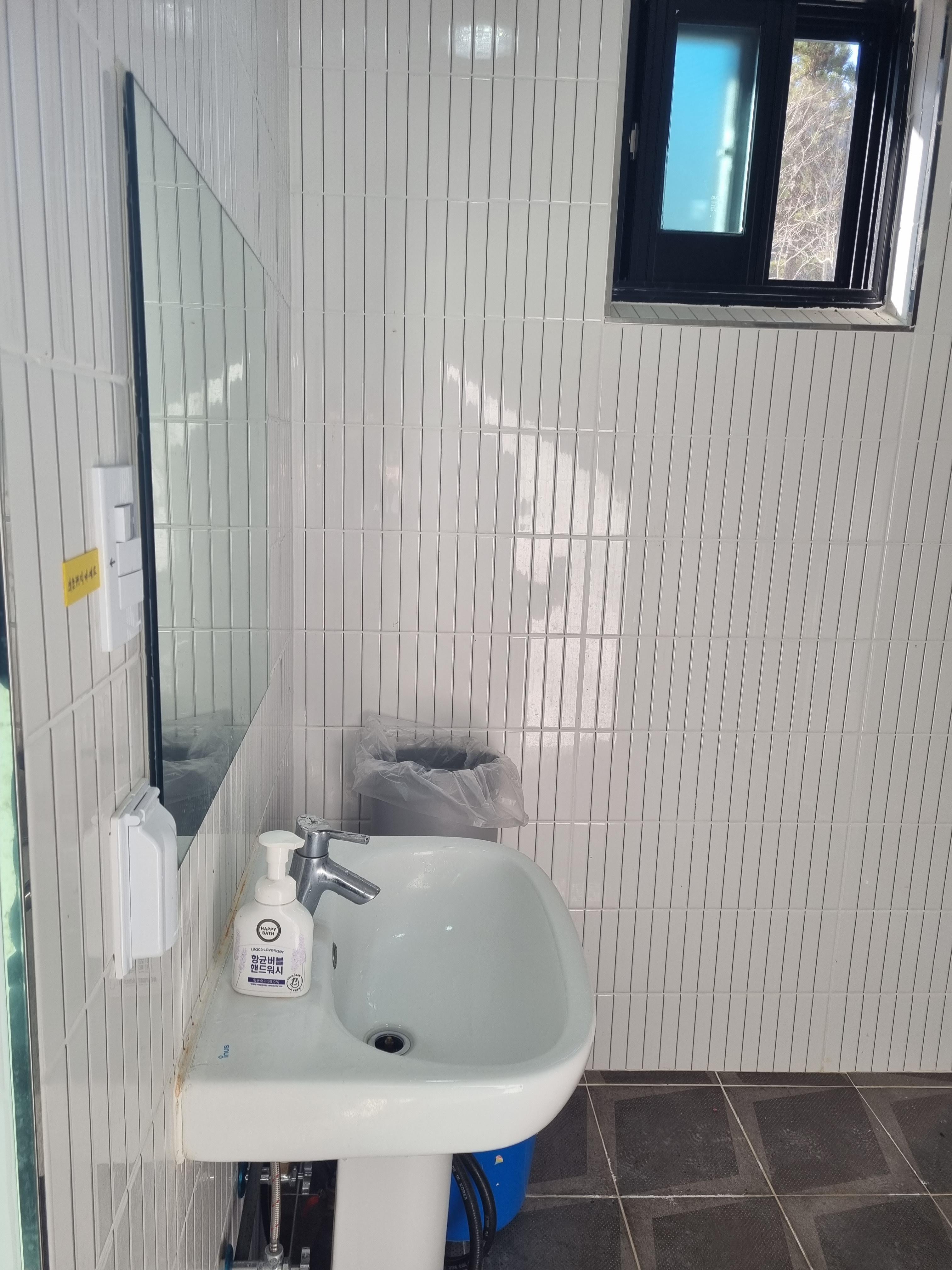 시간과 바깥 캠핑장