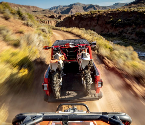 지프 글래디에이터