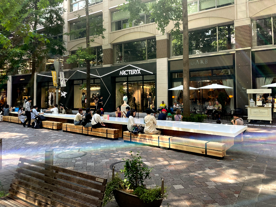 도쿄 마루노우치 브릭스퀘어 주변