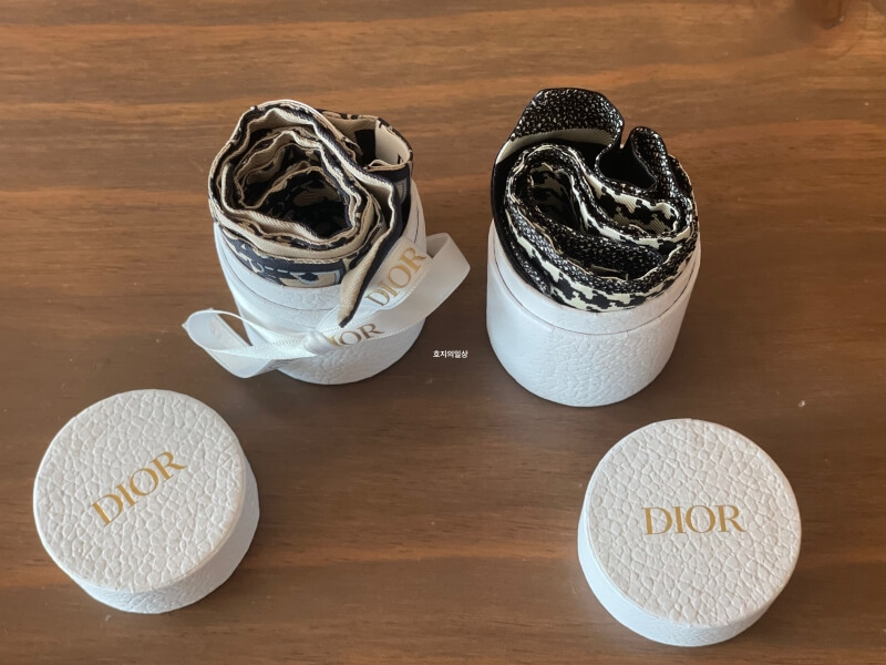 디올 스카프 오블리크(구)&몽테인(신) 비교 - 언박싱