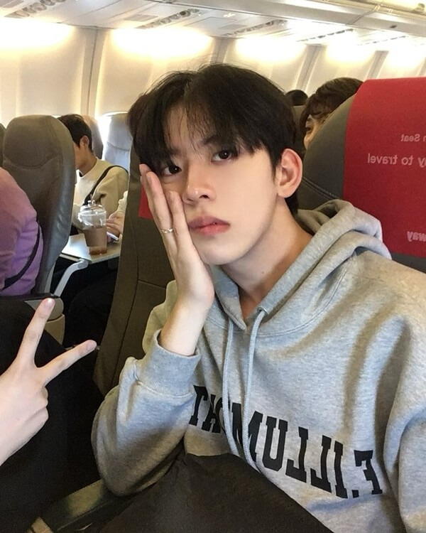 허성범 모델 활동