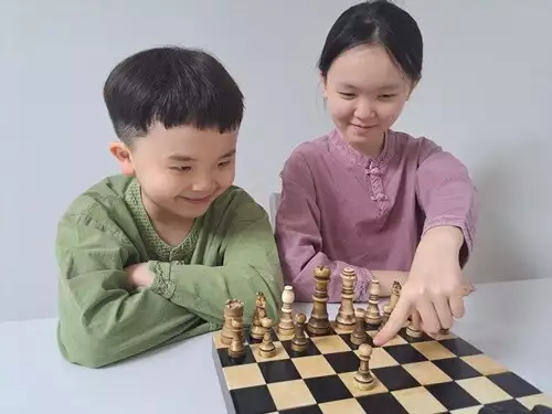 김사랑 가족 동생 김동한 체스 선수 프로필 정보 나이 한의사 아버지