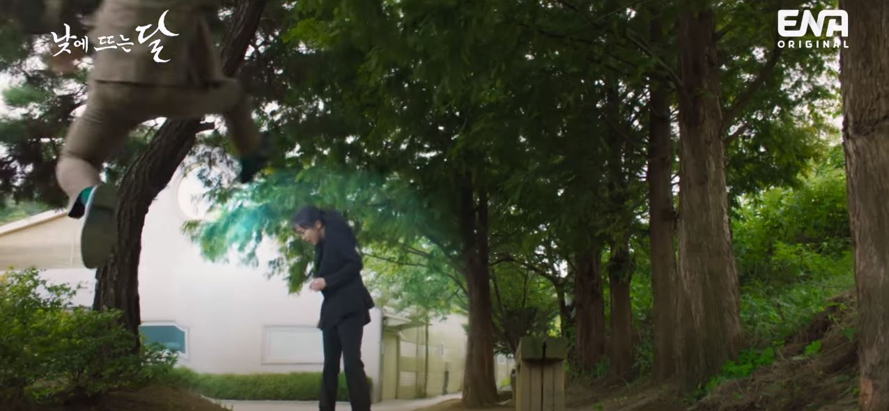 낮에뜨는달_12회