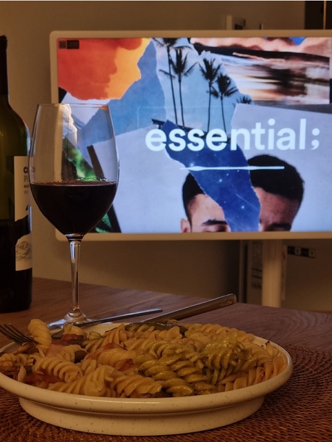 파스타-먹을-때-스탠바이미