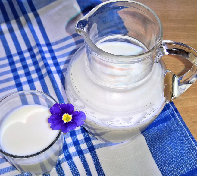 뼈건강에 좋은 음식 - 우유