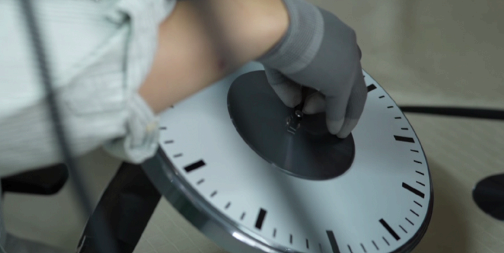 Korean Wall Clock Brand 'Diclo' - High quality Aluminum Clock