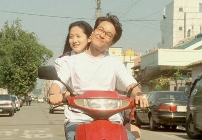 영화 8월의 크리스마스 포스터