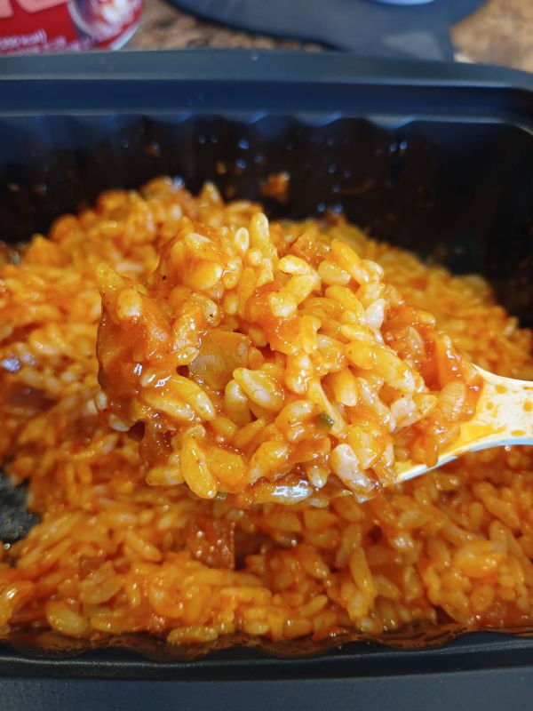 부대찌개 덮밥 한입