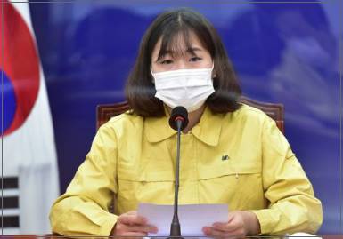 발표중인_박성민