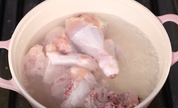 닭고기 데치기