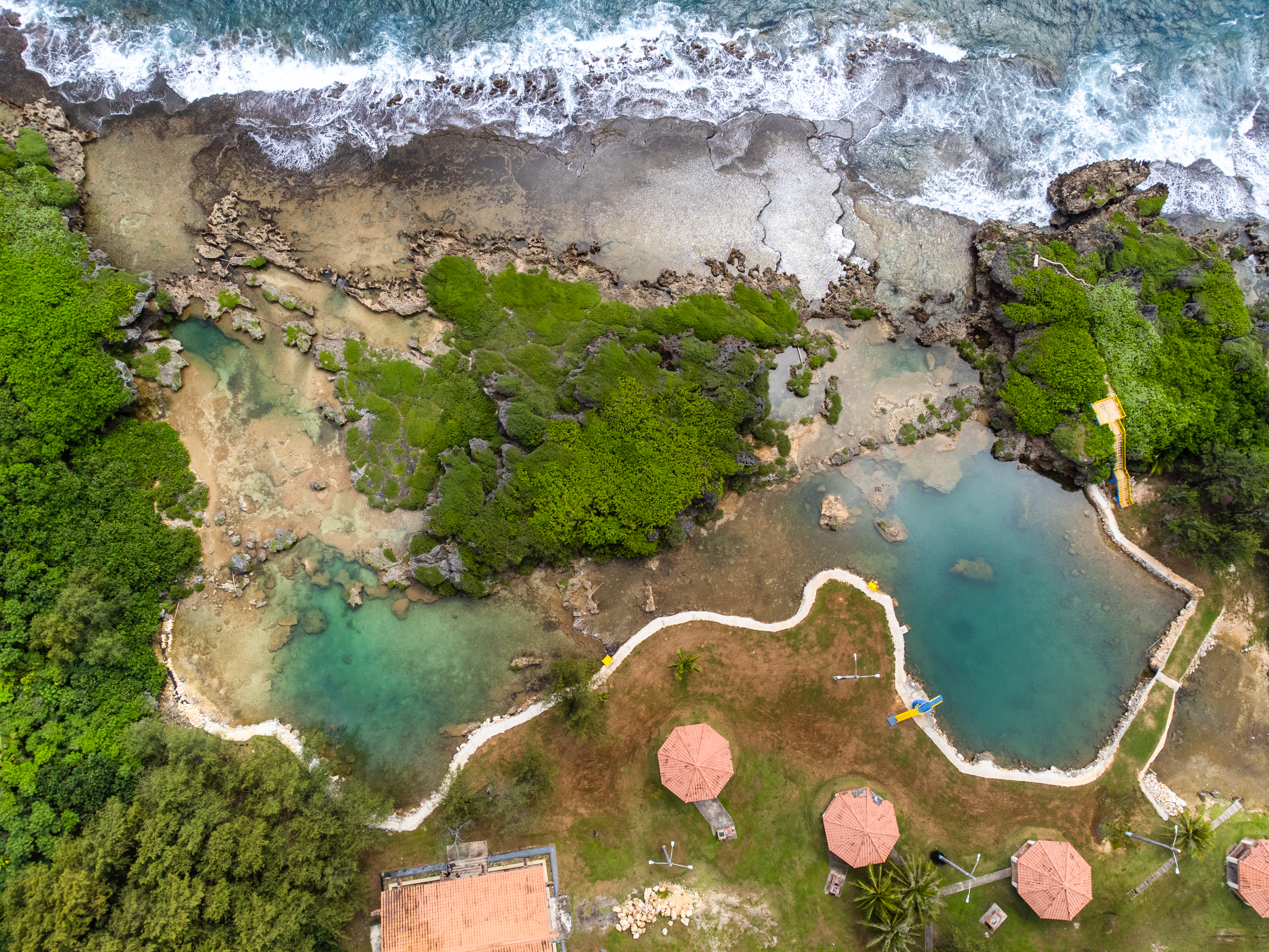 이나라한 자연풀장