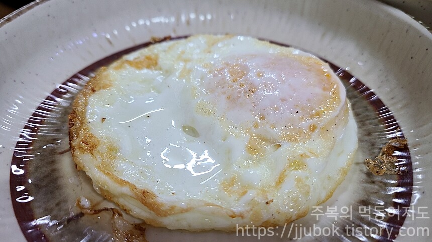 서가네보리밥-보리밥-정식-계란후라이