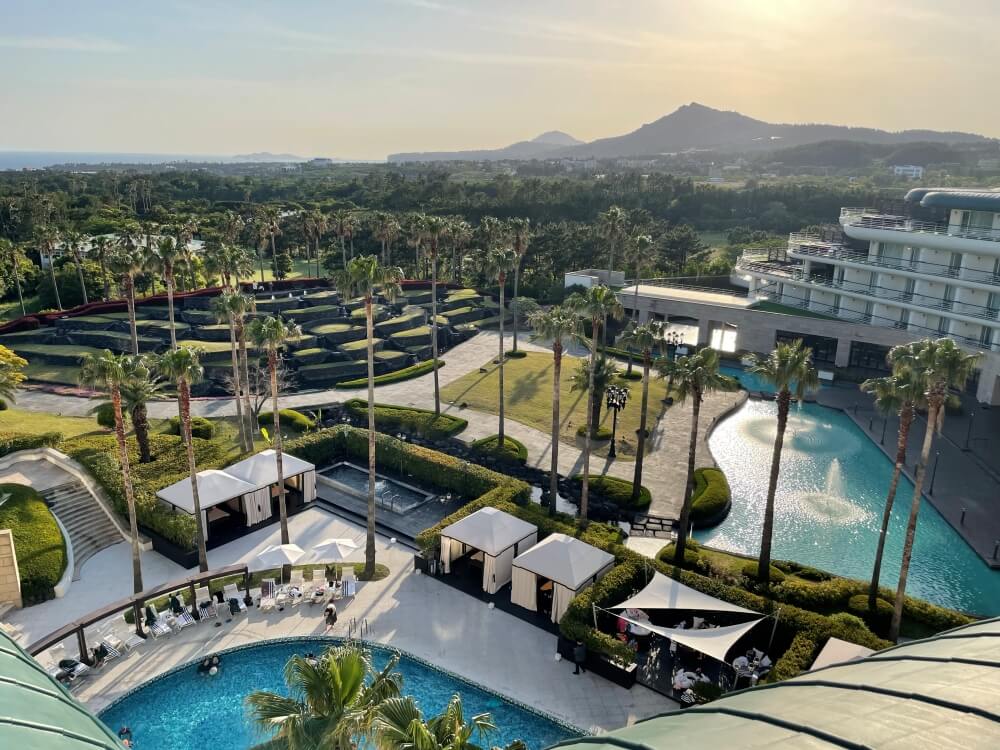 그랜드-조선-제주-루프탑뷰에서-바라본-호텔-전경