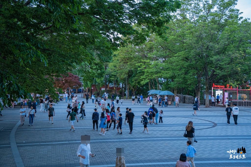 서울 남산타워 정상