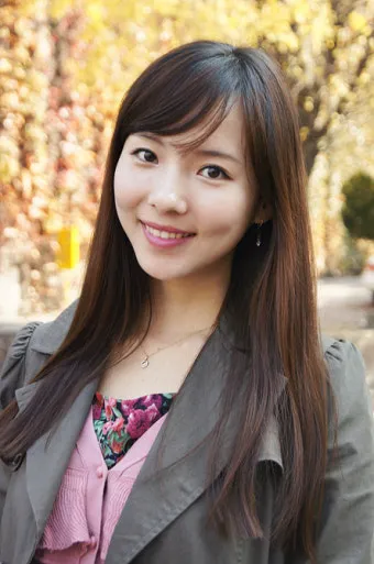 인물 사진 포즈 시선 배경 클린업 자연스럽게 담기_13