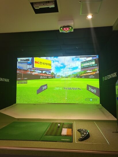 스크린골프장-타석-스크린화면